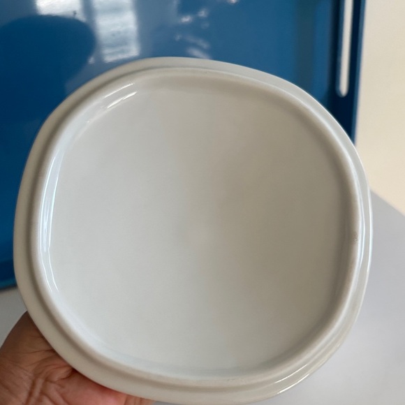 Pottery Barn Great White Dove Serving Bowl With Lid The Great White Collection - Picture 3 of 6